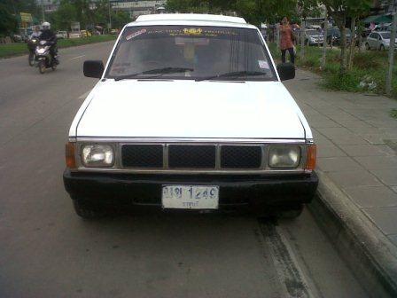 ขายนิสสันBigM เครื่องดีเซลฝาแดงTURBO เครื่องดี แอร์เย็น รถสวย พร้อมใช้