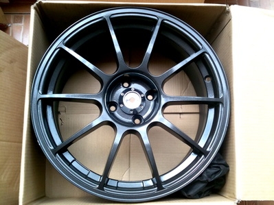 แม็กซ์ Advan Rs ขนาด 17 นิ้ว สเปค 4รู100 ใหม่ทั้งชุดครับ