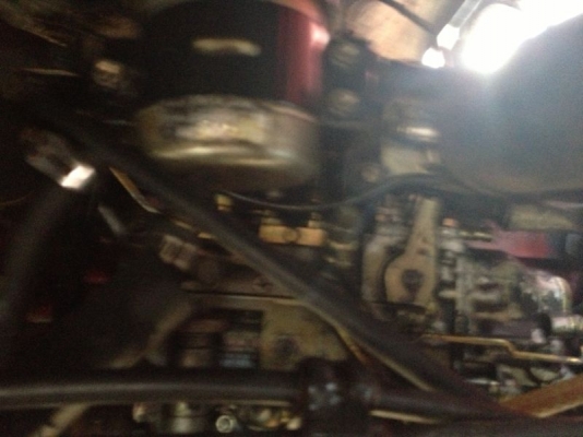 รถฮีโน่ 6 ล้อ บรรทุกน้ำมัน FC2W 120 แรงม้า ปี 39  สนใจติดต่อ 081 - 6079515