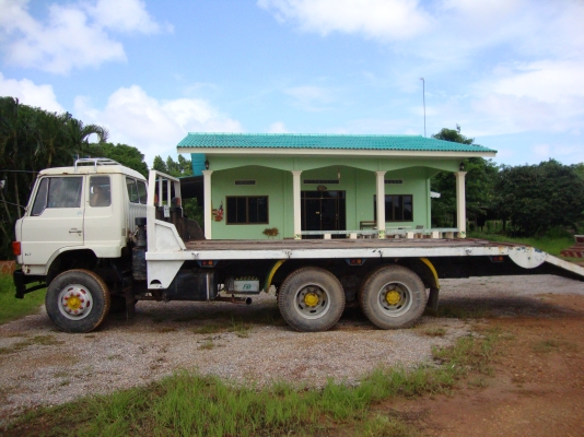 รถบรรทุกแบคโครฮีโน่