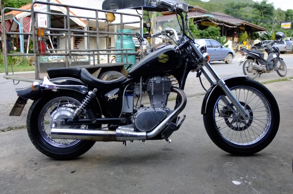 (ชมคลิปvdoด้านในครับ)ขายซูซูกิsavage400ccครับ หรือแลกก้อใด้ครับขอเป็น4ooccขึ้นไปนะครับ750ccหรือ10000ccยิ่งดีครับ