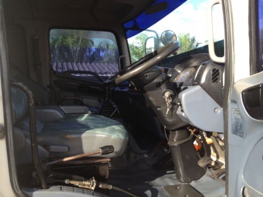 รถฮีโน่ 12 ล้อดั้ม 260 แรงม้า ปี 47   สนใจติดต่อ 081 - 6079515