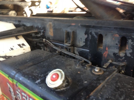 รถฮีโน่ 12 ล้อดั้ม 260 แรงม้า ปี 47   สนใจติดต่อ 081 - 6079515