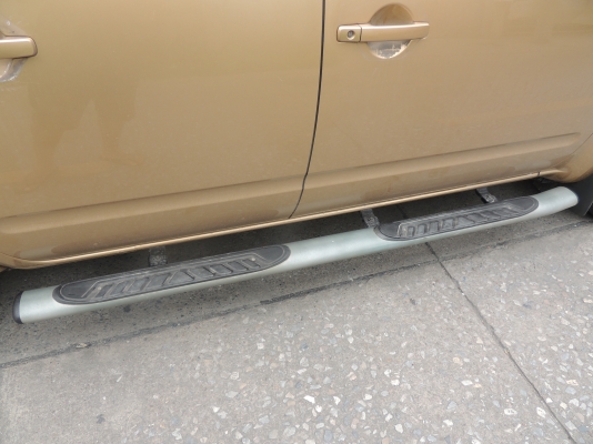 ลดราคากันไปเลยขายเหมารวมของแต่งนาวาร่า 4 ประตู