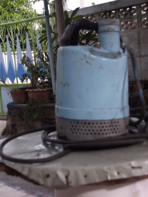 ขายเครื่องสูบน้ำแบบแช่(ไครโว่) สินค้ามือสองนำเข้าจากญี่ปุ่น