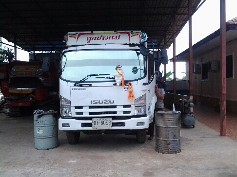 ISUZU 210 Hp ปลายปี 54 ดัมพ์สามมิตร ไมล์ 70000 กว่าโล (ทีมงานรถคุณภาพ)