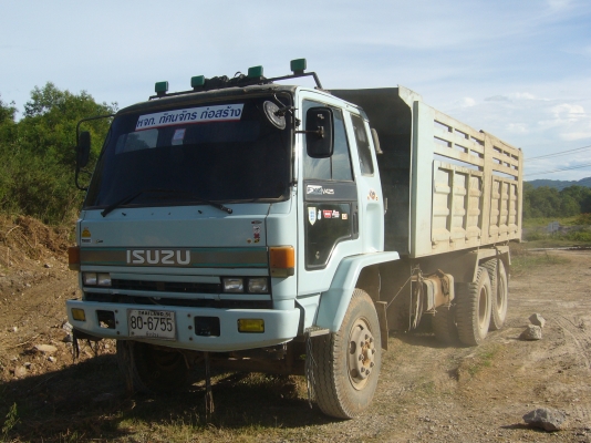 ขายรถสิบล้อ ISUZU ROCKY 195