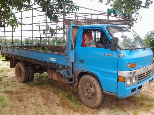 ISUZU TL100 แรง 4bc2 ฝาดำ กะบะยาว 4.3 เมตรพร้อมคอกแปปอย่างงาม ภายในสวย