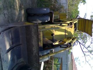 Komatsu รถตักล้อยาง 6ล้อ Komatsu รถตักล้อยาง 6ล้อ