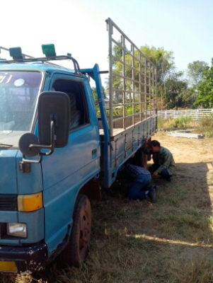 isuzu npr115 เกี่ยสั้นยกหัวได้ เพาเวอร ประกอบ ยาว  5 เมตร