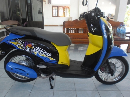 สกู๊ปปี้ไอ 23500ส่งฟรี