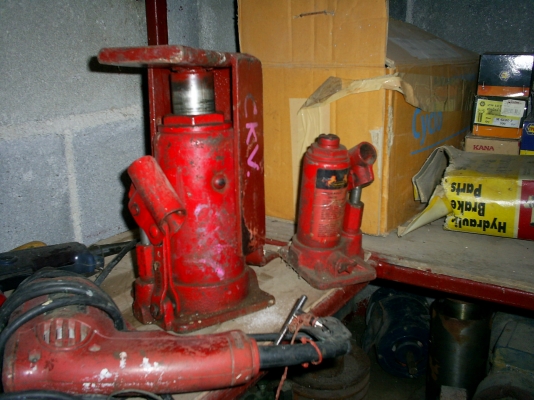 แม่แรง 2ตัน, 10 ตัน ชนิดน้ำมัน