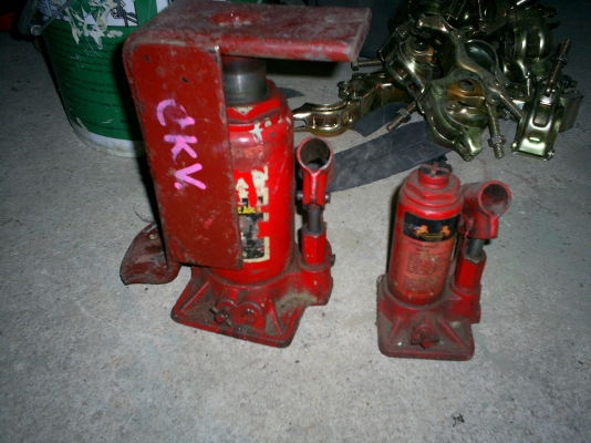 แม่แรง 2ตัน, 10 ตัน ชนิดน้ำมัน