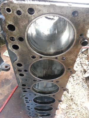 ขายถูกอะไหล่ 6BG1 เสื้อสูบ,ลูกสูบ,ก้านสูบ,มูเล่ 3 ร่อง ขายถูกอะไหล่ 6BG1 เสื้อสูบ,ลูกสูบ,ก้านสูบ,มูเล่ 3 ร่อง