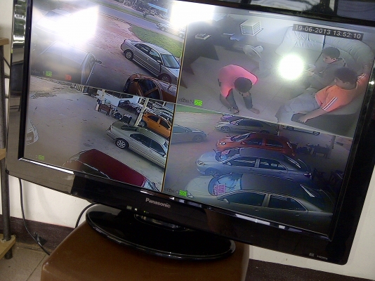 ขอนอกเรื่องนะครับ   ขาย TV32 นิ้ว สภาพเหมื่อนใหม่ พานา