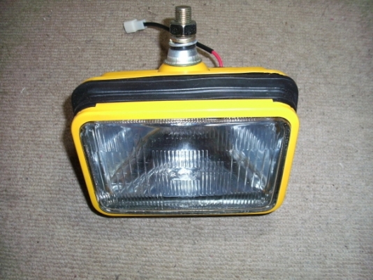 ไฟสปอตไลน์หน้าเลน์แก้ว 24V /PC120,200-5,SK120,200-3(จัดส่งตามออเดอร์)