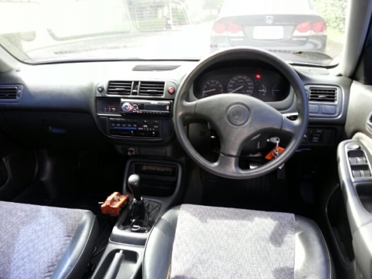 ซีวิค96 เครื่อง1.6 รถบ้าน แม็ก17 ขายถูก ซีวิค96 เครื่อง1.6 รถบ้าน แม็ก17 ขายถูก