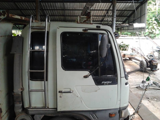 แบ่งขายฟิล์มติดรถยนต์และอาคาร. ราคาถูกๆ แบ่งขายฟิล์มติดรถยนต์และอาคาร. ราคาถูกๆ