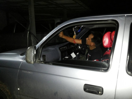 แบ่งขายฟิล์มติดรถยนต์และอาคาร. ราคาถูกๆ แบ่งขายฟิล์มติดรถยนต์และอาคาร. ราคาถูกๆ