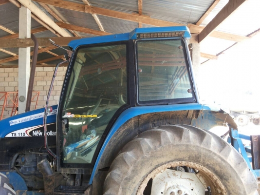 แบ่งขายฟิล์มติดรถยนต์และอาคาร. ราคาถูกๆ แบ่งขายฟิล์มติดรถยนต์และอาคาร. ราคาถูกๆ