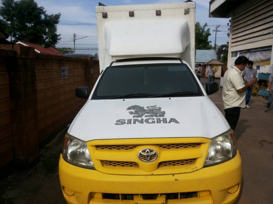 แบ่งขายฟิล์มติดรถยนต์และอาคาร. ราคาถูกๆ แบ่งขายฟิล์มติดรถยนต์และอาคาร. ราคาถูกๆ