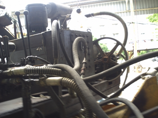 ขายรถตักเล็ก สภาพพร้อมใช้งานสวยๆซักคัน