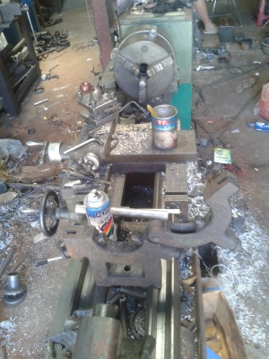 ขายเลิกกิจการเครื่องกลึง2แท่นอัด1