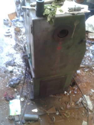 ขายเลิกกิจการเครื่องกลึง2แท่นอัด1