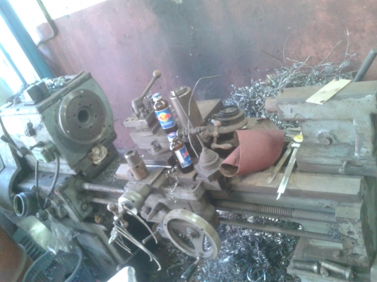 ขายเลิกกิจการเครื่องกลึง2แท่นอัด1