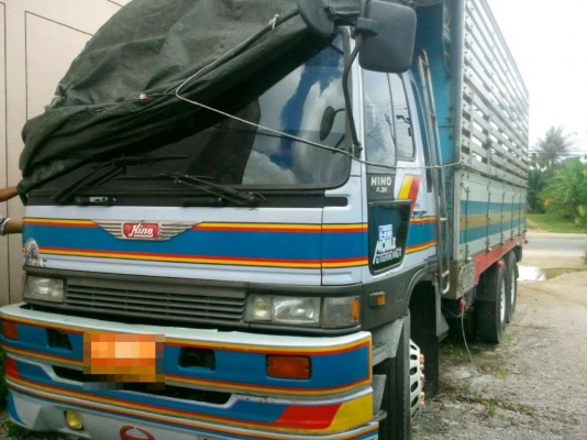 HINO FL3H 195 แรงม้า หัวบางเดิม เครื่องเดิม คัซซีสวยตลอดแนวค่ะ HINO FL3H 195 แรงม้า หัวบางเดิม เครื่องเดิม คัซซีสวยตลอดแนวค่ะ