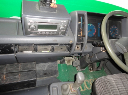 HINO FL3H 195 แรงม้า หัวบางเดิม เครื่องเดิม คัซซีสวยตลอดแนวค่ะ HINO FL3H 195 แรงม้า หัวบางเดิม เครื่องเดิม คัซซีสวยตลอดแนวค่ะ