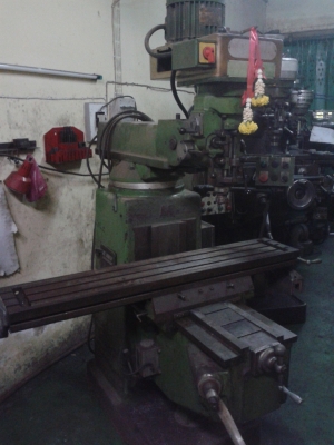 ขายเครื่องมิลลิ่ง.หน้าเรียบสวยๆ