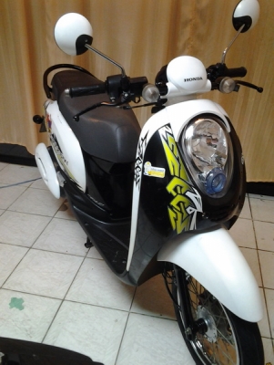ขาย Scoopy-i ลายแอคทีฟบอย หัวฉีดประหยัดน้ำมัน วิ่งน้อยสวยๆ ราคาถูกๆครับ