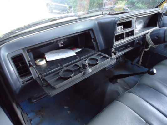 ISUZU  KB2200 ปี2527 ช่วงยาวห้าขอISUZU KB2200 สวยๆช่วงยาว 5ขอ สภาพเครื่องเดิมๆแน่นๆครับ เครื่องแห้งๆ เร่งดีครับ 76,000.- สนใจติดต่อ 084-4858767 ;D