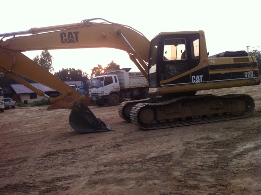 ขายรถ แม็คโคCAT. V2. 320. เอกสารพร้อมโอนไฟฟ้าครบ. รถสวย. 089-7088772