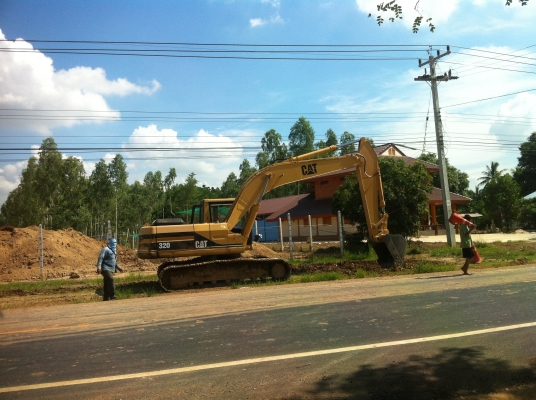 ขายรถ แม็คโคCAT. V2. 320. เอกสารพร้อมโอนไฟฟ้าครบ. รถสวย. 089-7088772