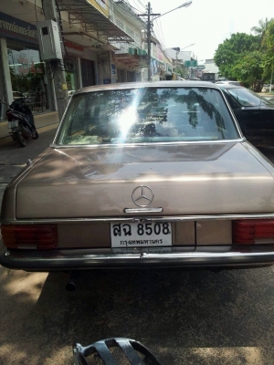 ขายรถเบนซ์สีทอง ขายรถเบนซ์สีทอง