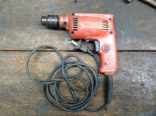 ขายสว่าน maktec MT651 ตัวเล็ก มีีระบบ ซ้าย-ขวา ใช้งานได้ดี