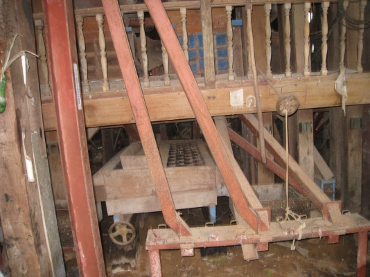 ขายเครื่องสีข้าว อยู่จังหวัดปราจีนบุรี