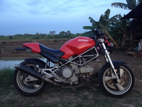 ขาย ducati m 400 ปี2001