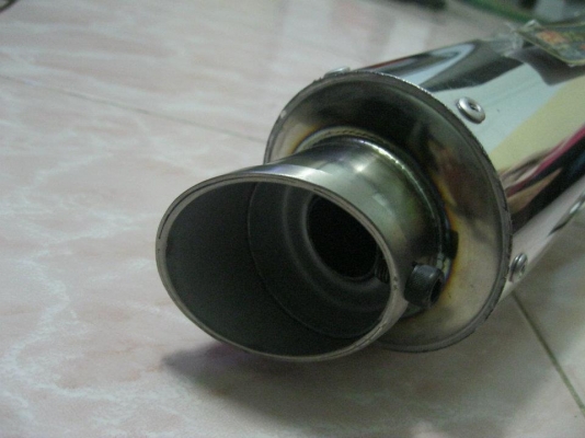 ขายท่อ KSR ตรงรุ่น ใช้น้อยเสียงนุ่ม 1800 ขายท่อ KSR ตรงรุ่น ใช้น้อยเสียงนุ่ม 1800