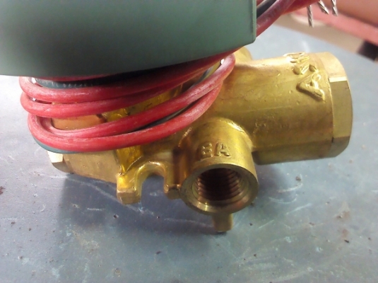 โซลินอยด์วาล์ว เข้า 1 ออกได้ 3 ช่อง ขนาด 1/2นิ้ว ไม่ใช้ก็ปิดได้ ประหยัด