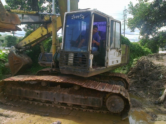 PC200-3 รถสภาพดีมาก ทุกอย่างเกือบจะเป็นรุ่น5 เอวแน่นๆเครื่องแห้งแน่น