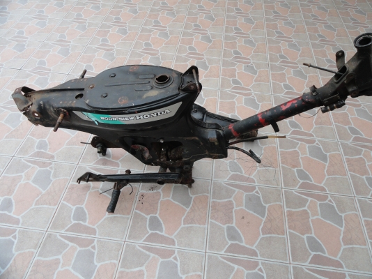 ขายโครง c 65 แท้ 3500 และc70 ราคา2500