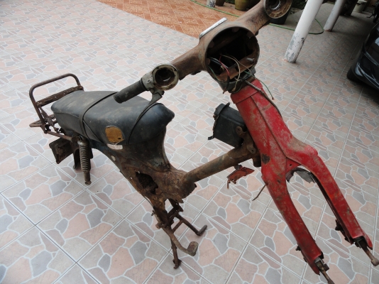 ขายโครง c 65 แท้ 3500 และc70 ราคา2500