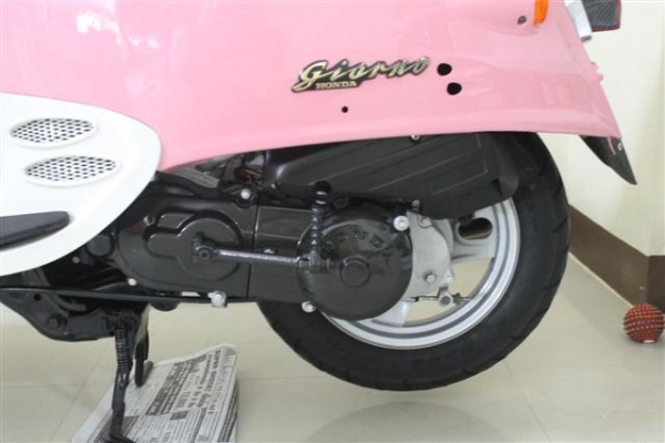 Honda Giorno 50cc ประกอบใหม่ งานคุณภาพ (สีชมพู-นมเย็น)