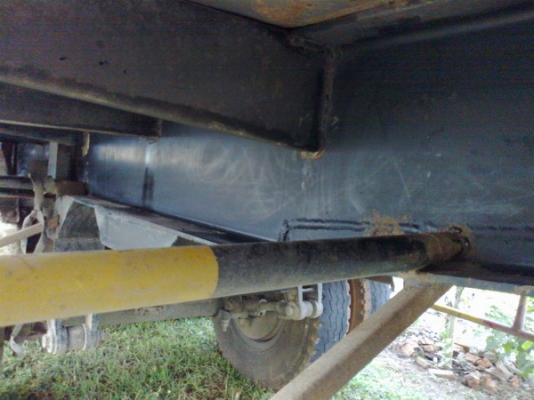 ขายลูกพ่วง 3 คาน ไม่ดั้ม (3 เพลา)ราคาถูกติดต่อด่วนครับ