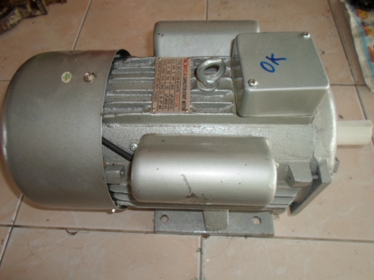 มอเตอร์ใหม่  3  แรง  2  สาย  ขาย 4,000