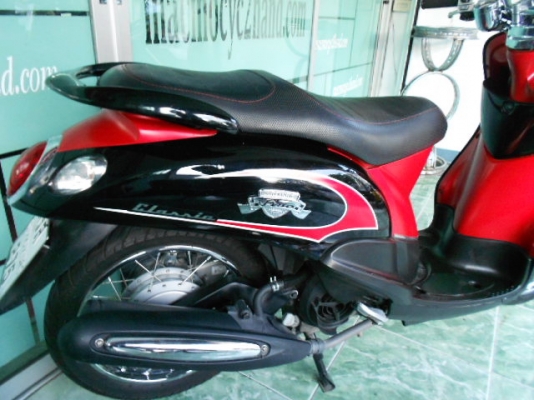 ขาย ฟีโน่คลาสสิค2011ตัวท๊อป สีดำแดง รถสวยๆ 24500