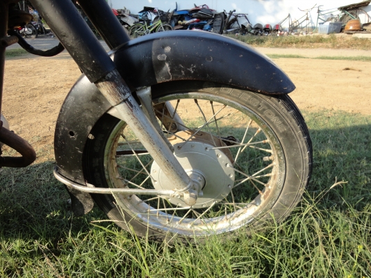 ขอบคุณพ.เสือ ครับ k125  MARK-1 พร้อมเล่ม ไม่มีมีชุดโอน สนใจติดต่อ 081-005-8785